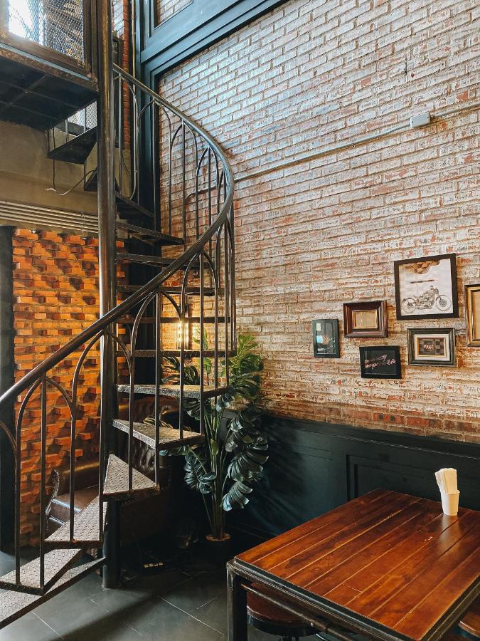 Man Cave Hostel Vientiane Ban Nongdouang Exterior photo